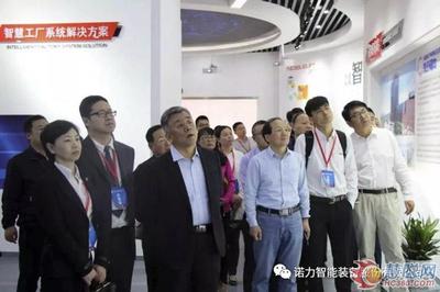 中國工程機械工業協會百余家企業嘉賓觀摩諾力智能工廠