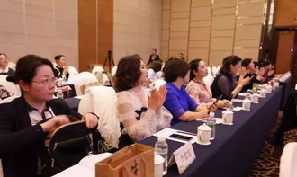 凝聚巾幗力量,在創(chuàng)業(yè)創(chuàng)新中綻放絢麗光彩 市女企業(yè)家協(xié)會召開2018年年會